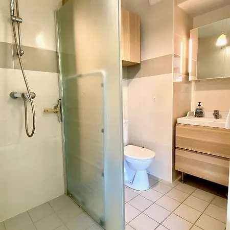 Le Neptune, Avec Parking Et Jardin Proche Universite * Caen