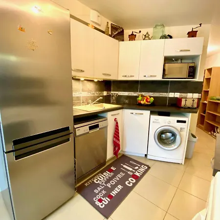 Le Neptune, Avec Parking Et Jardin Proche Universite * كان