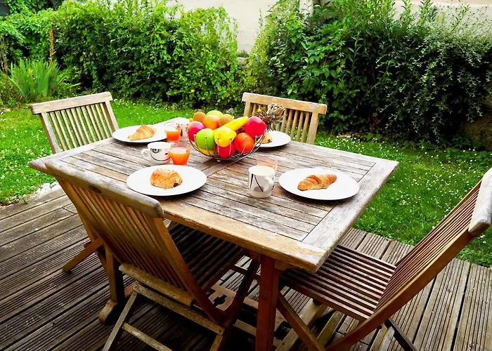 Le Neptune, Avec Parking Et Jardin Proche Universite * كان